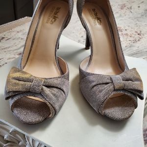 Glam gold glitter fabulous heels